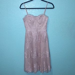 👻Forever 21 dusty rose lace dress. S